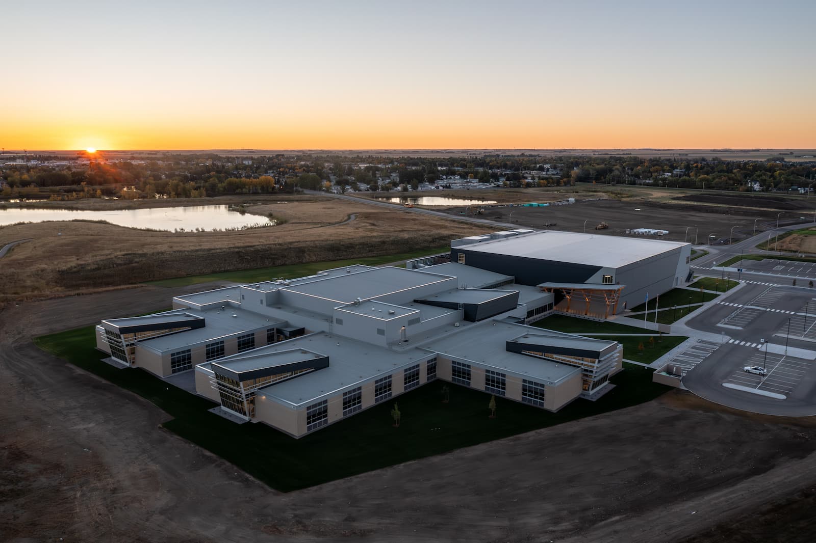 Coaldale Joint School Recreation Centre Project